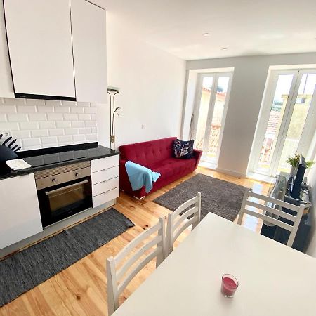 20-2 Lisbon Castle View Apartment With French Terrace Екстер'єр фото